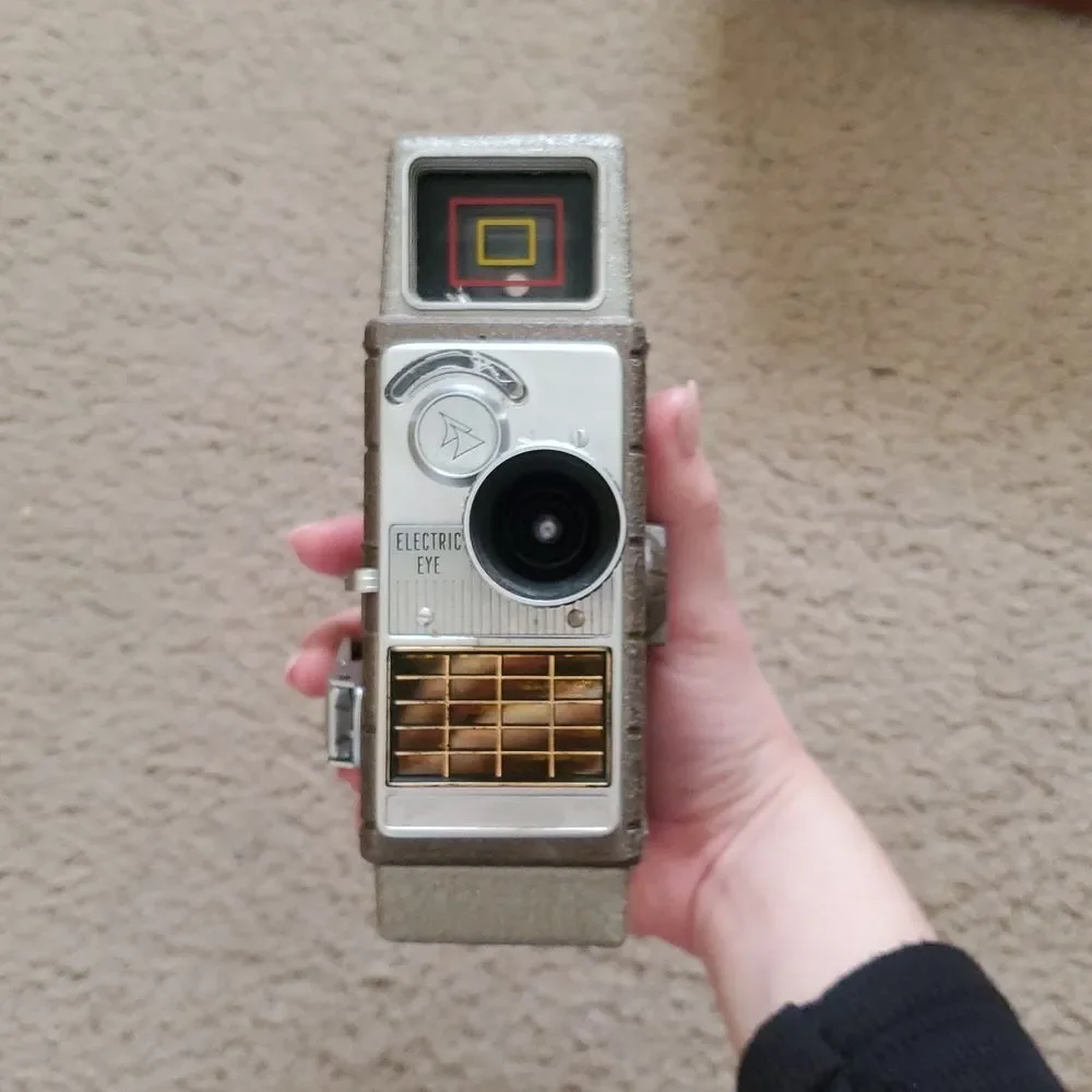 Vintage Kodak Film Camera Kit – Untested, Complete, Classic Collector’s Find
